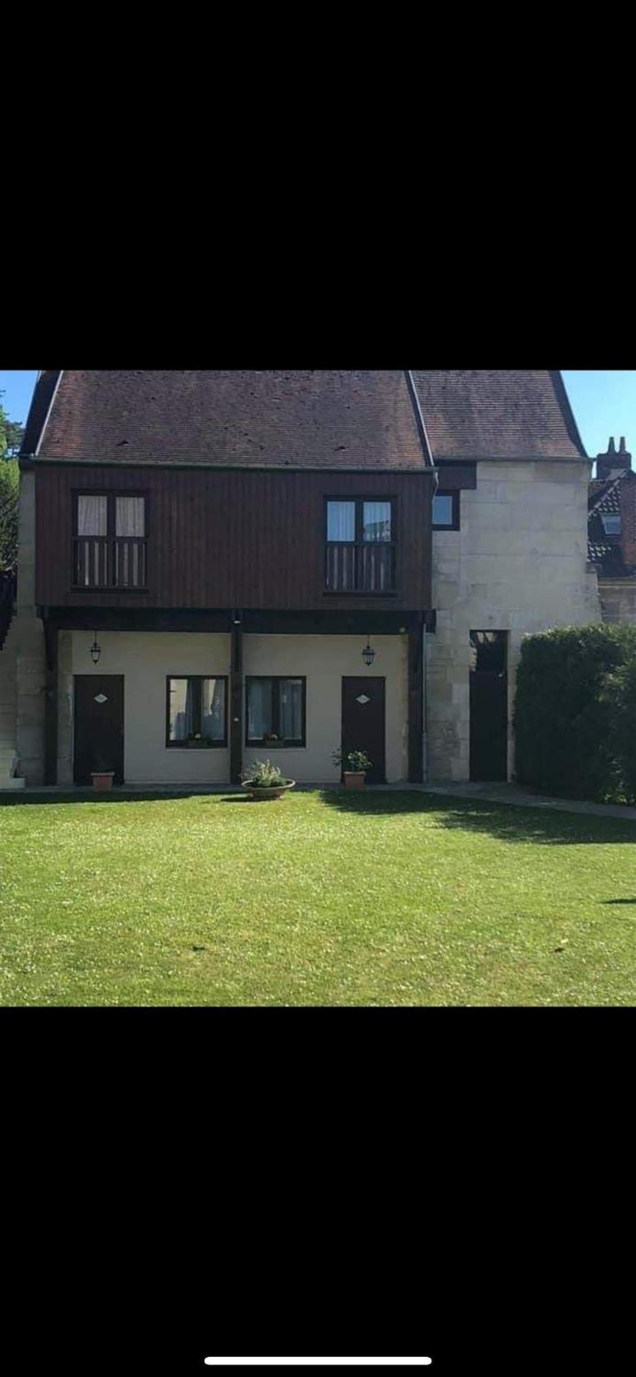 Auberge Du Jeu D'Arc Mello Kültér fotó